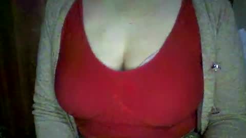 Snapshot of lovely_sweet_girl chatting on February 2, 2025, 9:02 pm katrina follow me guys online show from February 2, 2025, 9:02 pm