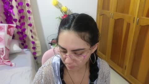 Trix online show from December 22, 2024, 11:44 am