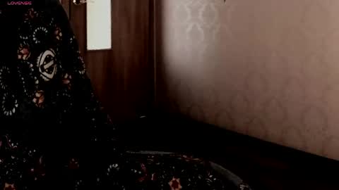 Anelana online show from March 27, 2026, 3:01 am