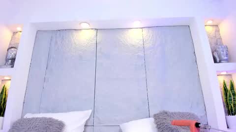 Lovely online show from March 11, 2026, 5:52 pm