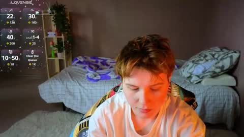 Snapshot of lovelygirllss chatting on May 10, 2026, 2:39 am your sweet girls online show from May 10, 2026, 2:39 am