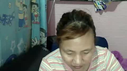 LocwlyLSYlYNXXX online show from November 2, 2025, 5:10 am