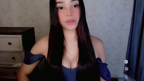 Snapshot of lovelylaiza chatting on July 22, 2026, 9:56 am Cutie Laiza online show from July 22, 2026, 9:56 am