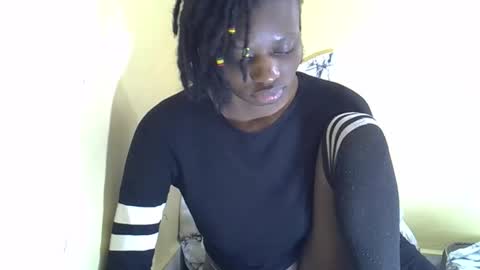 lovelymee2 online show from November 3, 2025, 10:05 am