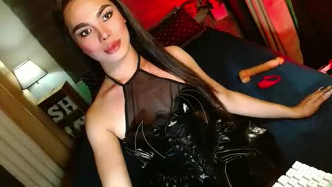 lovelymiss_shyna11 online show from November 11, 2025, 9:42 am