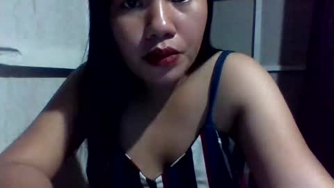 Snapshot of lovelymocha27 chatting on October 29, 2025, 11:34 am lovelymocha27s online show from October 29, 2025, 11:34 am