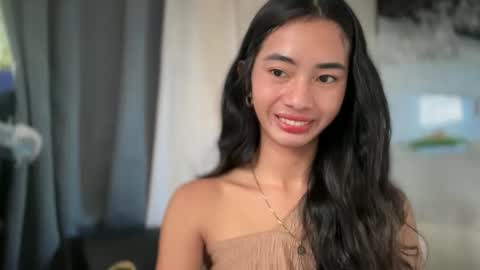 lovelyours_kishia online show from April 30, 2026, 4:41 am