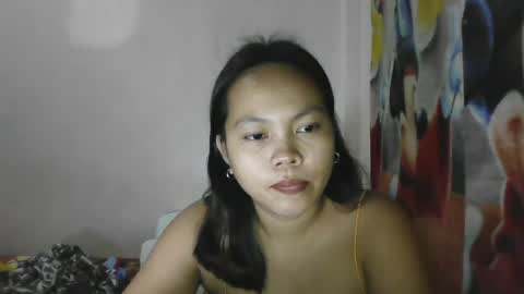 Snapshot of lovelypinay26 chatting on June 15, 2026, 12:40 pm lovelypinay26 online show from June 15, 2026, 12:40 pm