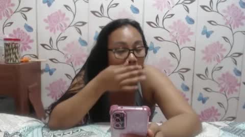 Angelquey online show from January 22, 2025, 2:37 am