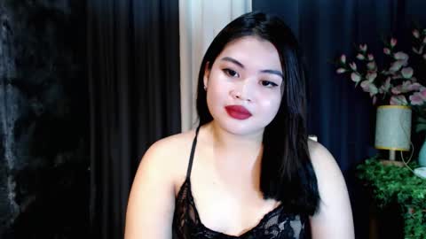 Snapshot of lovelyrhean chatting on October 9, 2025, 1:03 am Rhean online show from October 9, 2025, 1:03 am