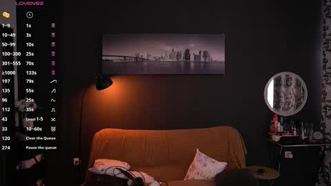 Snapshot of lovelyspacee chatting on February 5, 2026, 11:59 am Anna online show from February 5, 2026, 11:59 am