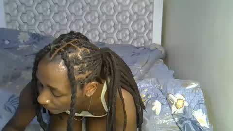 Snapshot of lovelytin chatting on September 28, 2025, 10:48 pm lovelytin online show from September 28, 2025, 10:48 pm