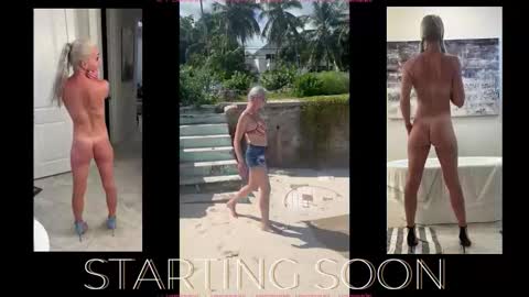 Snapshot of lovemoscarlett chatting on October 23, 2025, 7:12 pm Scarlett online show from October 23, 2025, 7:12 pm