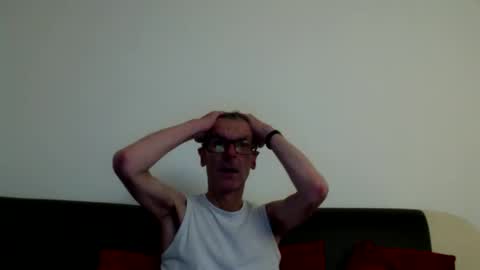 lovepvcearly50s online show from September 13, 2025, 7:02 pm