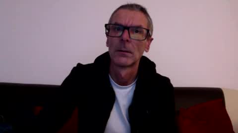 lovepvcearly50s online show from September 20, 2025, 5:03 pm