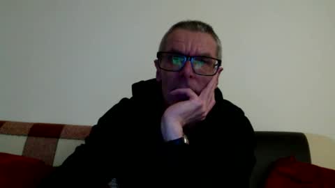 lovepvcearly50s online show from November 15, 2025, 8:05 pm