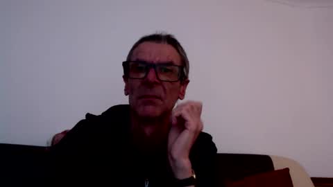 Snapshot of lovepvclate40s chatting on April 19, 2026, 5:23 pm lovepvcearly50s online show from April 19, 2026, 5:23 pm
