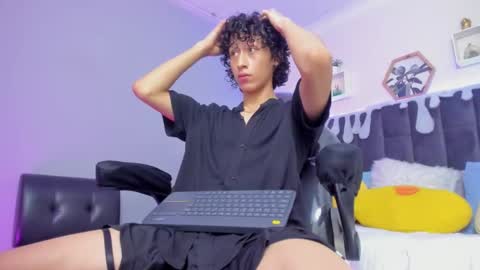 loverboy8_ online show from December 9, 2024, 11:24 pm