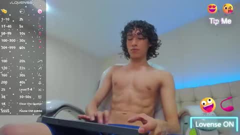 loverboy8_ online show from January 14, 2025, 5:19 am