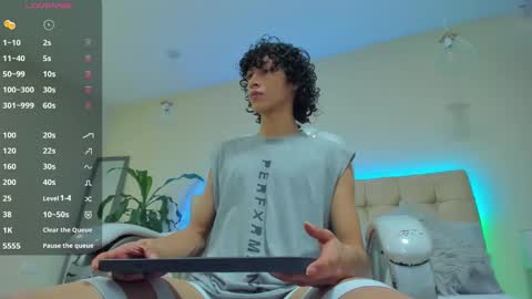 loverboy8_ online show from January 18, 2025, 6:24 am