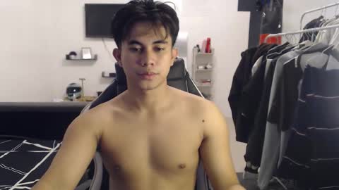 loverboyph04 online show from October 7, 2025, 2:53 am