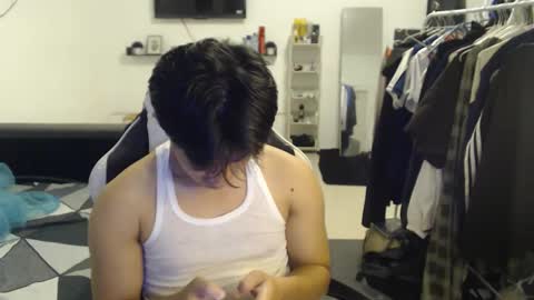 loverboyph04 online show from February 4, 2026, 5:46 am