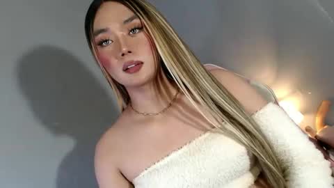 Snapshot of lovers_moon22 chatting on January 30, 2025, 4:37 am lovers moon22 online show from January 30, 2025, 4:37 am