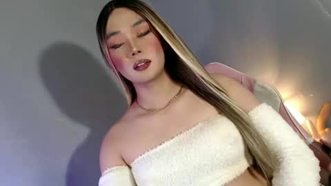 Snapshot of lovers_moon22 chatting on January 31, 2025, 11:35 pm lovers moon22 online show from January 31, 2025, 11:35 pm