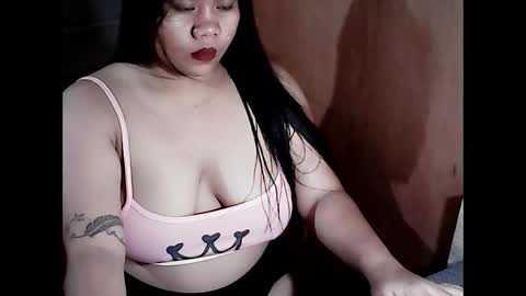 Snapshot of loveslut4u chatting on December 13, 2024, 9:24 am Khatty online show from December 13, 2024, 9:24 am