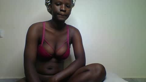 loveslut_ online show from January 19, 2026, 8:07 am