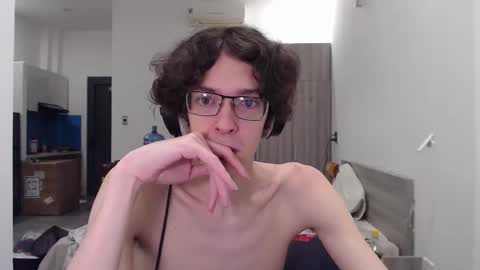 LovesomeCookie online show from December 2, 2025, 5:41 pm