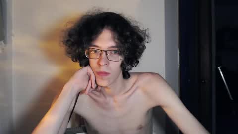 LovesomeCookie online show from April 29, 2026, 5:30 pm