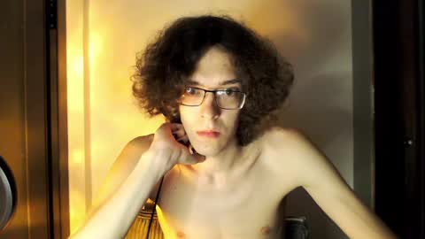 LovesomeCookie online show from May 15, 2026, 5:53 pm