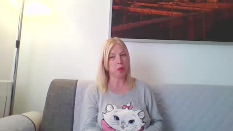 Marlyn online show from May 11, 2026, 2:45 pm