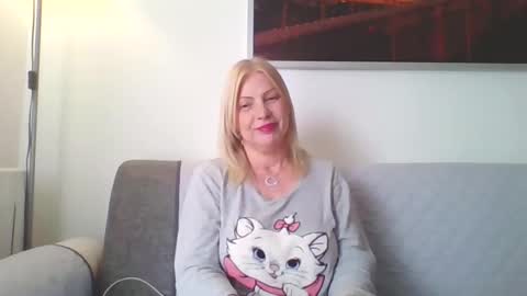 Marlyn online show from May 12, 2026, 1:19 pm