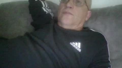 lovetightass online show from March 10, 2026, 8:14 pm