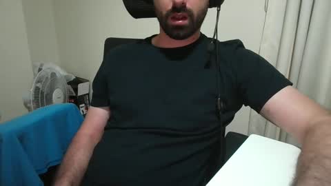 lovetojiz933 online show from December 10, 2024, 12:06 am