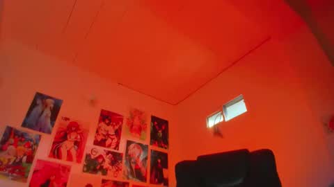 lovexjuxn77 online show from December 19, 2025, 3:08 pm