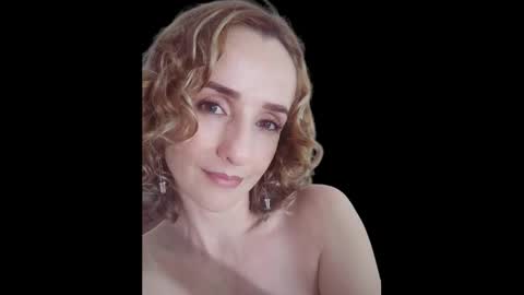 Snapshot of loving__lily chatting on March 8, 2025, 8:14 pm loving online show from March 8, 2025, 8:14 pm