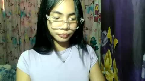 loving_rhean online show from July 1, 2026, 12:45 am