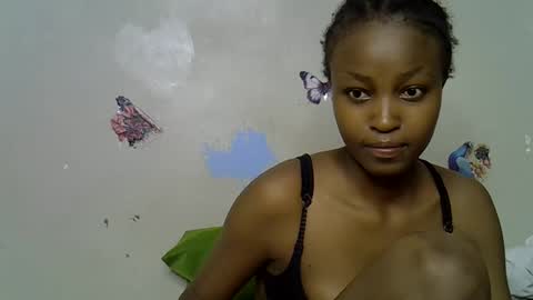 Snapshot of lovly_lastborn1 chatting on May 13, 2026, 6:55 am lovly_lastborn1 online show from May 13, 2026, 6:55 am