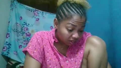 Snapshot of lovrochina98 chatting on March 25, 2026, 2:06 am lovrochina98 online show from March 25, 2026, 2:06 am