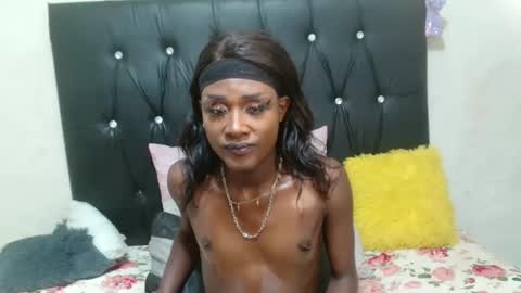 lsnnickykhanyile online show from December 13, 2025, 7:53 pm