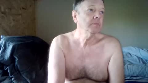 Snapshot of lu485947452685193669 chatting on April 19, 2026, 12:15 pm lu485947452685193669 online show from April 19, 2026, 12:15 pm