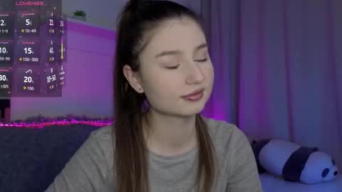 Snapshot of lua__19 chatting on February 20, 2026, 11:27 pm Lua online show from February 20, 2026, 11:27 pm