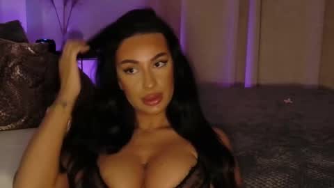 Snapshot of luanaxdess chatting on May 29, 2026, 5:55 pm Luana Dess online show from May 29, 2026, 5:55 pm