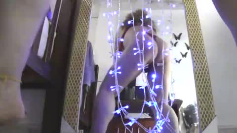 luanna837 online show from December 23, 2024, 8:57 pm