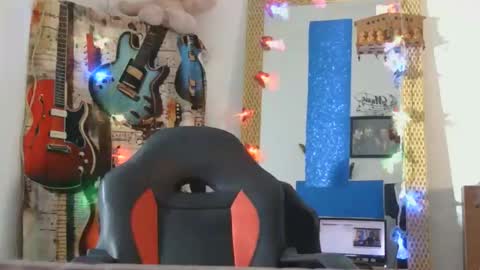 luanna837 online show from April 21, 2026, 1:53 am