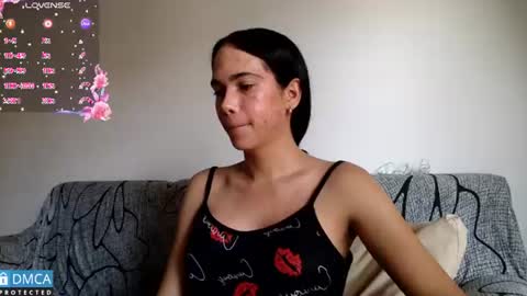 luara_ online show from July 22, 2026, 12:30 pm