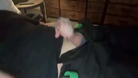 Snapshot of lubthemtitties chatting on January 31, 2025, 6:47 pm lubthemtitties online show from January 31, 2025, 6:47 pm